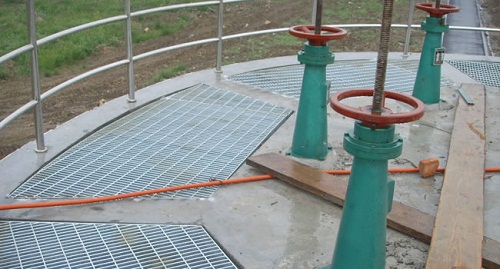 平臺鋼格柵板尺寸安裝效果圖